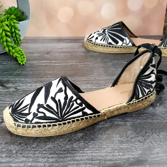 Maje | Frozen Black and White Embroidered Tapestry Gypsy Boho Espadrilles - Picture 6 of 10